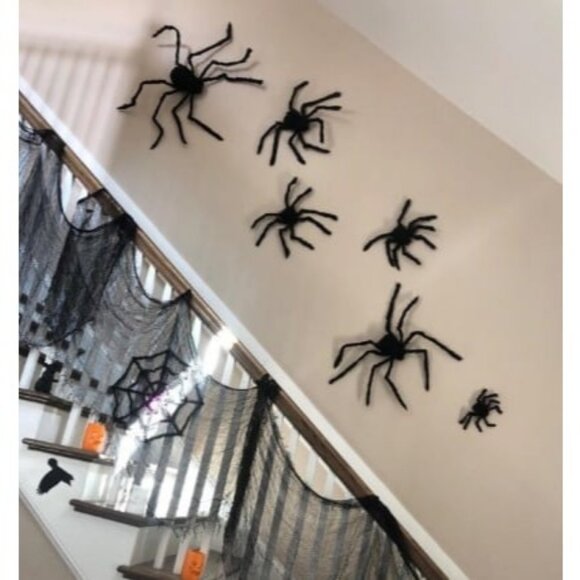 Halloween Spider Decorations, 6 Pcs Realistic Hairy Spiders Set - Picture 1 of 2